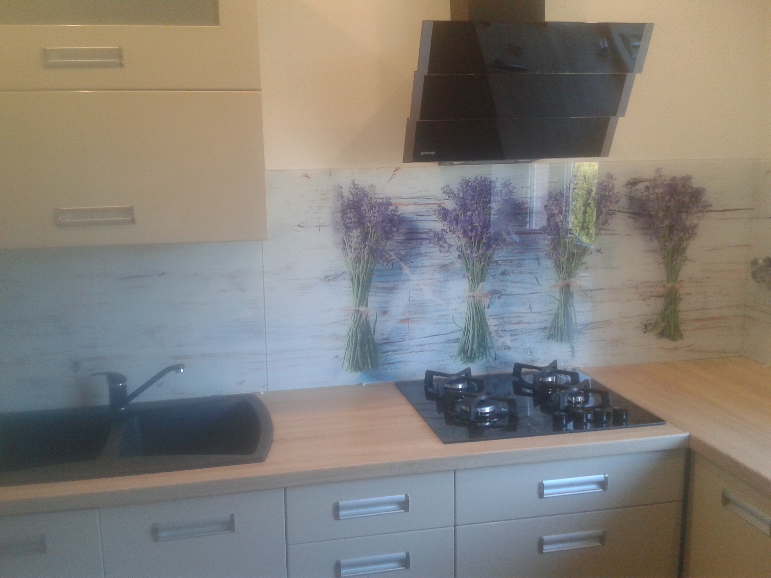 Panele szklane z nadrukiem Nikibis